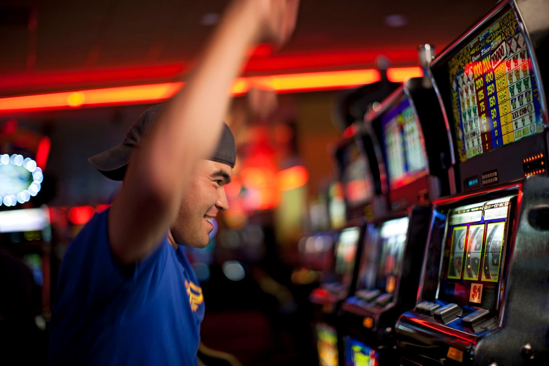 Panduan Lengkap untuk Mendaftar di qqslot777 daftar dan Menang Besar