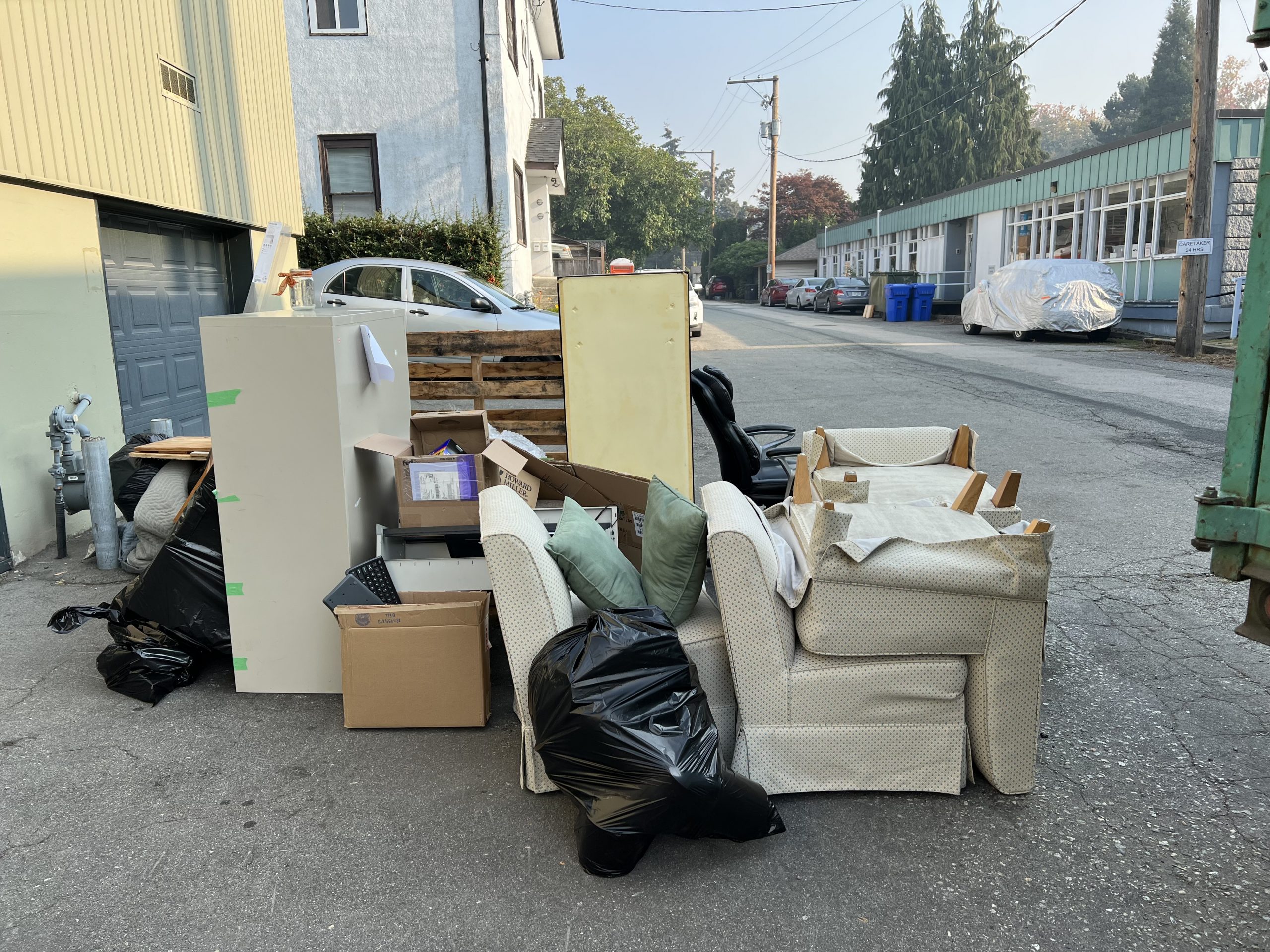 Hoarding Cleanup Help Phoenix AZ: Restore Your Space Today